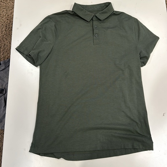 Lululemon Polo - lot of 4 - Picture 4 of 6